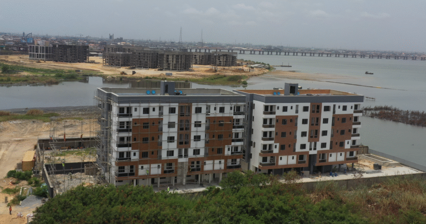 Osborne Terrace, Foreshore Waters